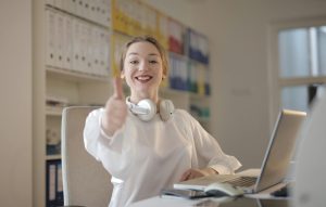 The Evolution of Work Hours: From Nine-to-Five to Flexible Scheduling