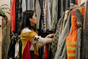 Fashion and Politics: How Clothing Conveys Messages and Ideologies