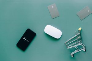 Shopping and Technology Ethics: Data Privacy in the Retail Sector