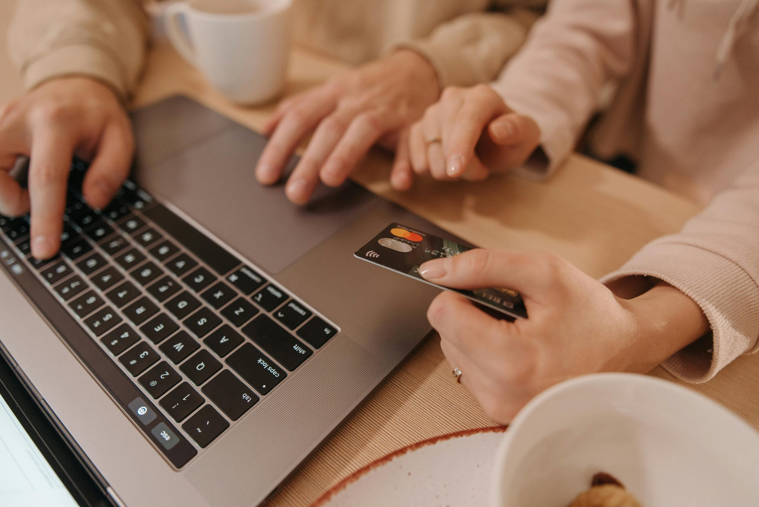 The Impact of Free Return Policies on Consumer Buying Behavior