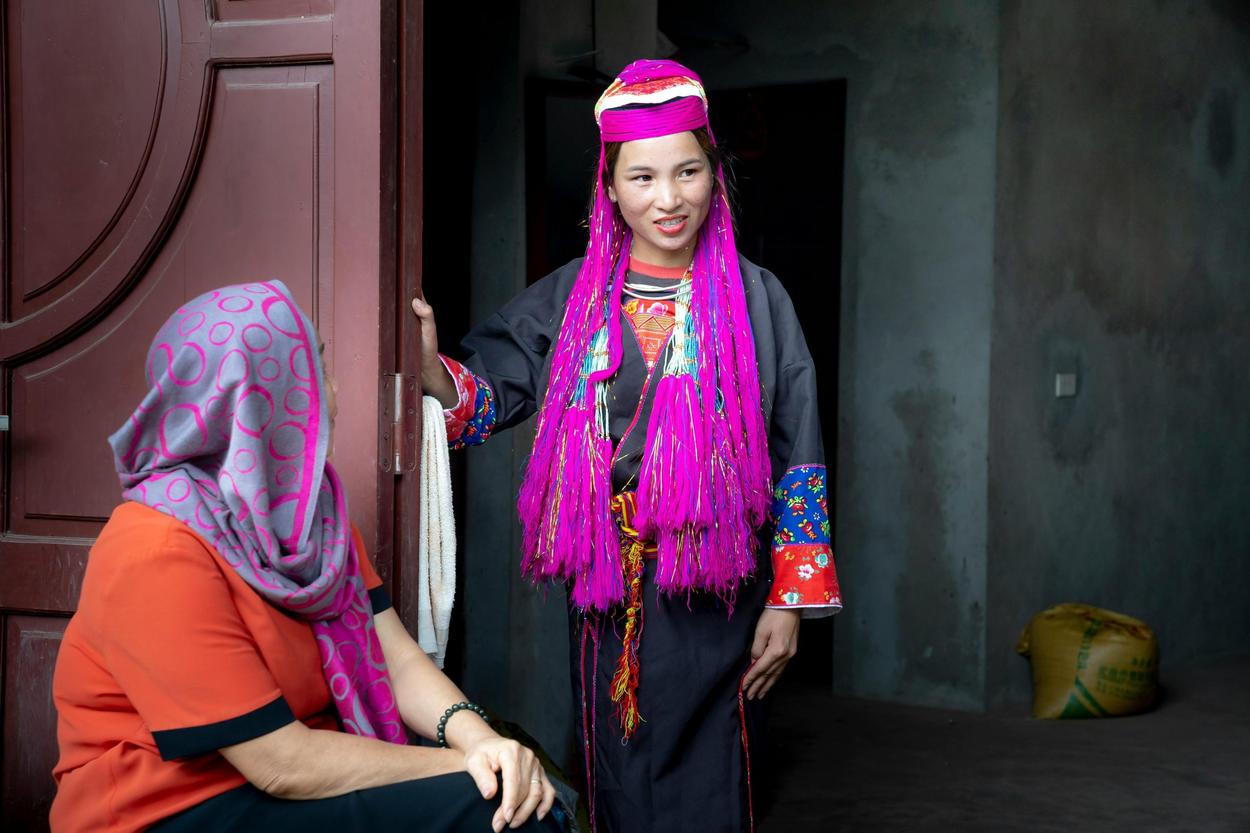 Fashion and Cultural Identity: Preserving Heritage Through Clothing