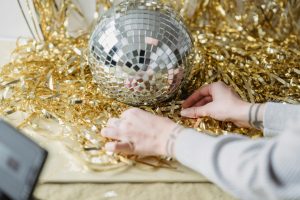 The Art of Mixing Metals: Combining Gold, Silver, and Rose Gold