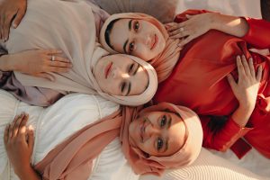 Real Estate and Cultural Identity: Preserving Heritage in Modern Homes