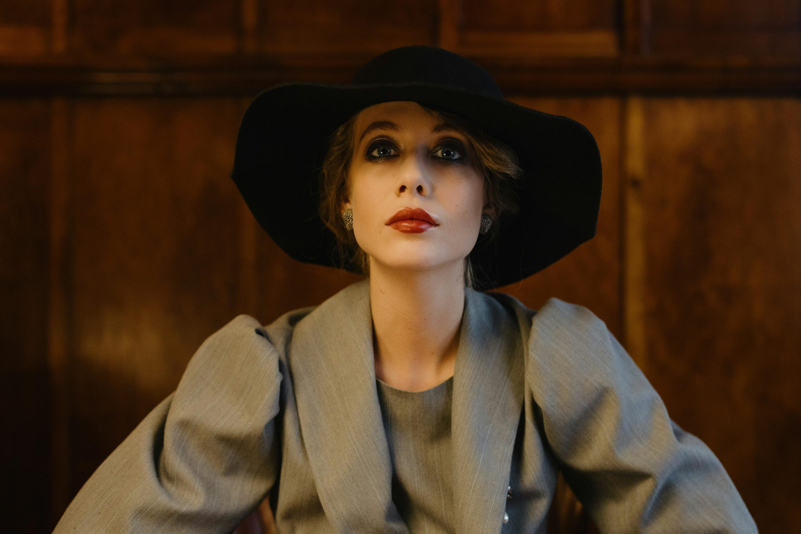 The Rise of Genderless Fashion: Breaking Binary Clothing Norms